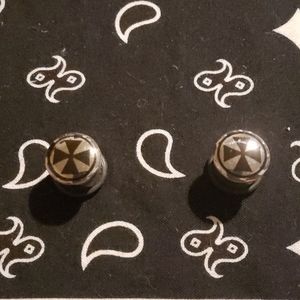 Iron Cross Plugs 00